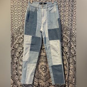 Hollister Patchwork Jeans - Ultra High-Rise Mom Jean - 00 - w23 L27